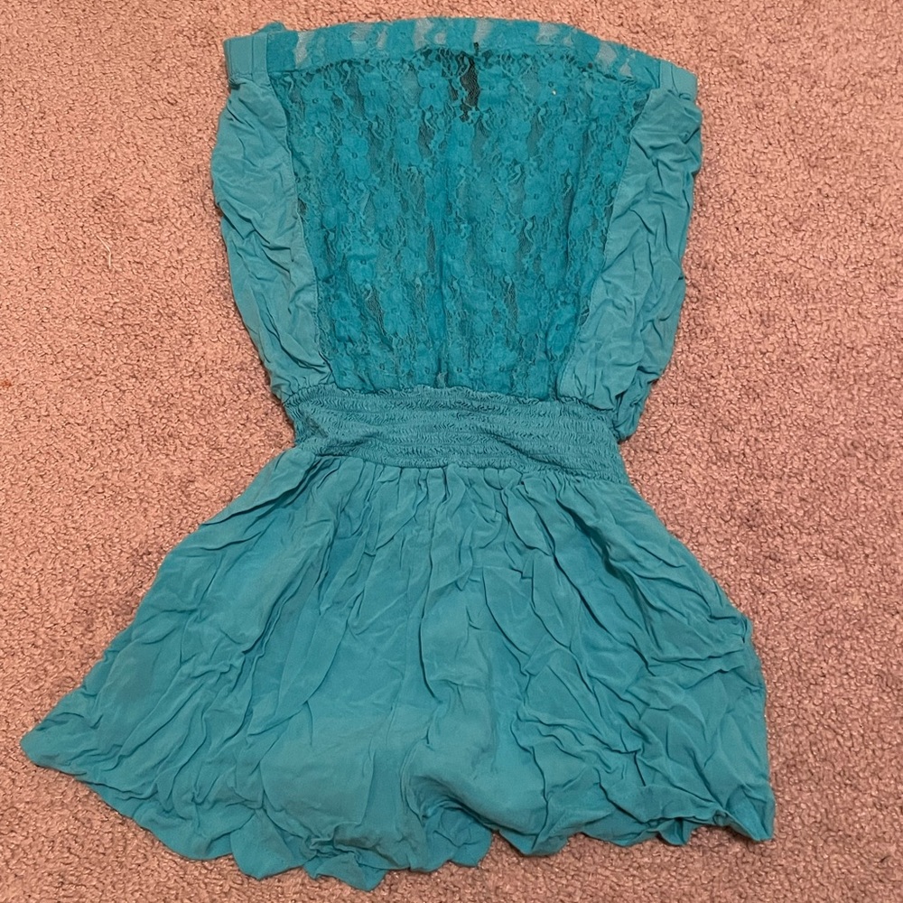 Romper - Picture 2 of 4
